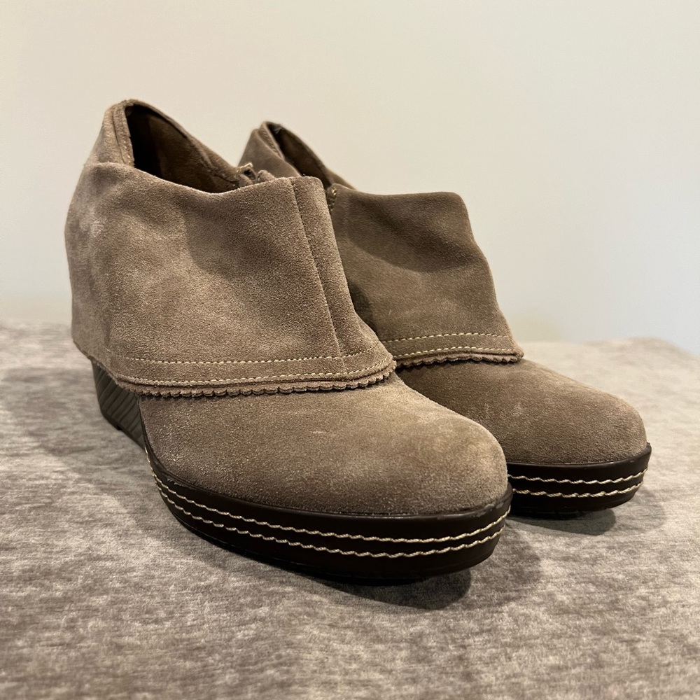 Dr. Scholl's Fold Over Tan Leather Wedge Boots 8.5